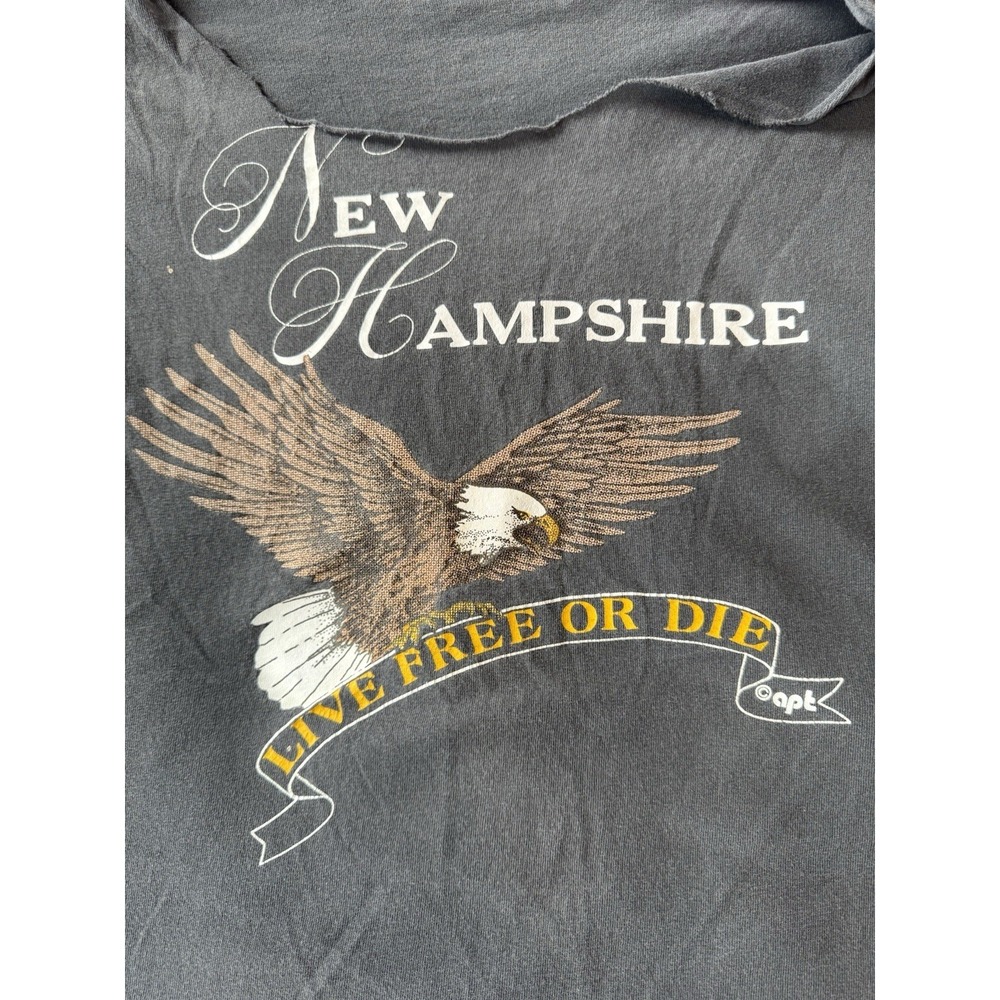 Fader Grunge Cut-up Worn-in Oversized Vintage New Hampshire Live Free Or Die